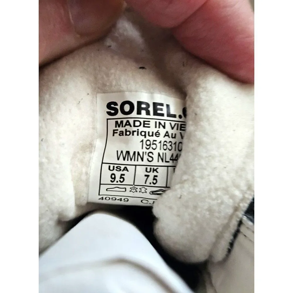 Sorel ladies boots Nwob‎